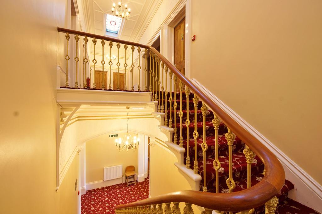 Edgerton Hotel ハダーズフィールド エクステリア 写真
